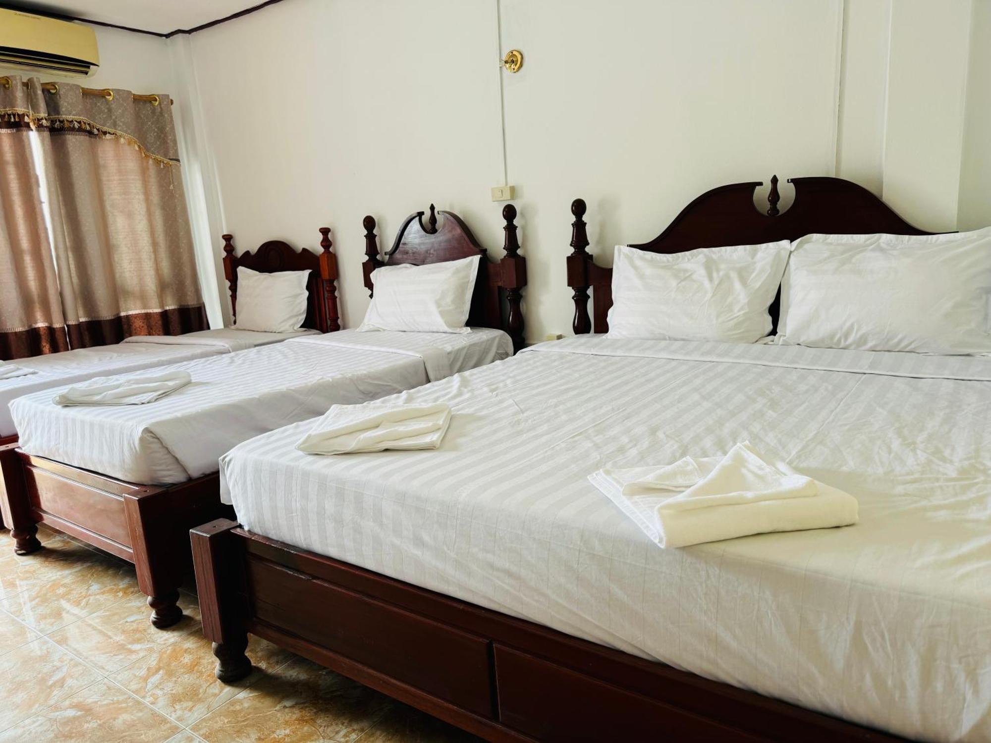 Vang Vieng Green Hotel Екстер'єр фото