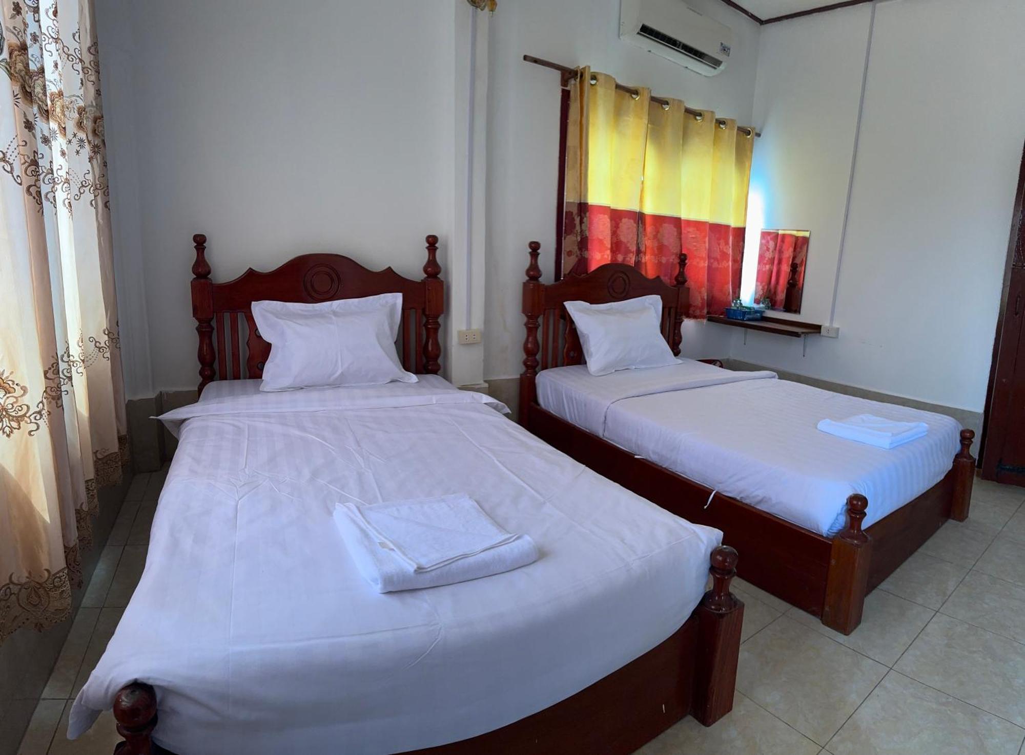 Vang Vieng Green Hotel Екстер'єр фото