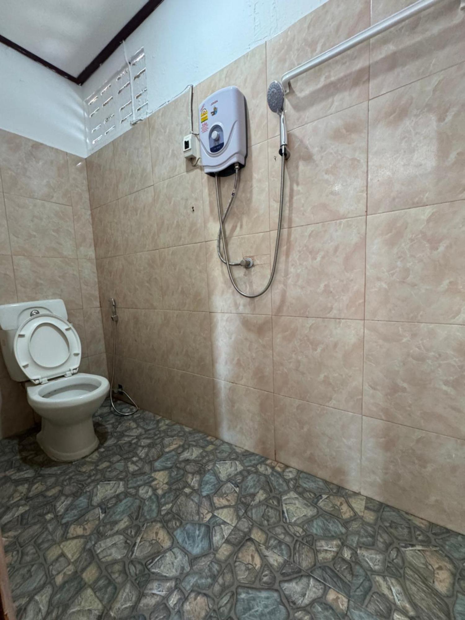 Vang Vieng Green Hotel Екстер'єр фото